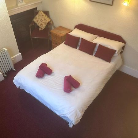 Kings Arms Hotel Сандуич Экстерьер фото