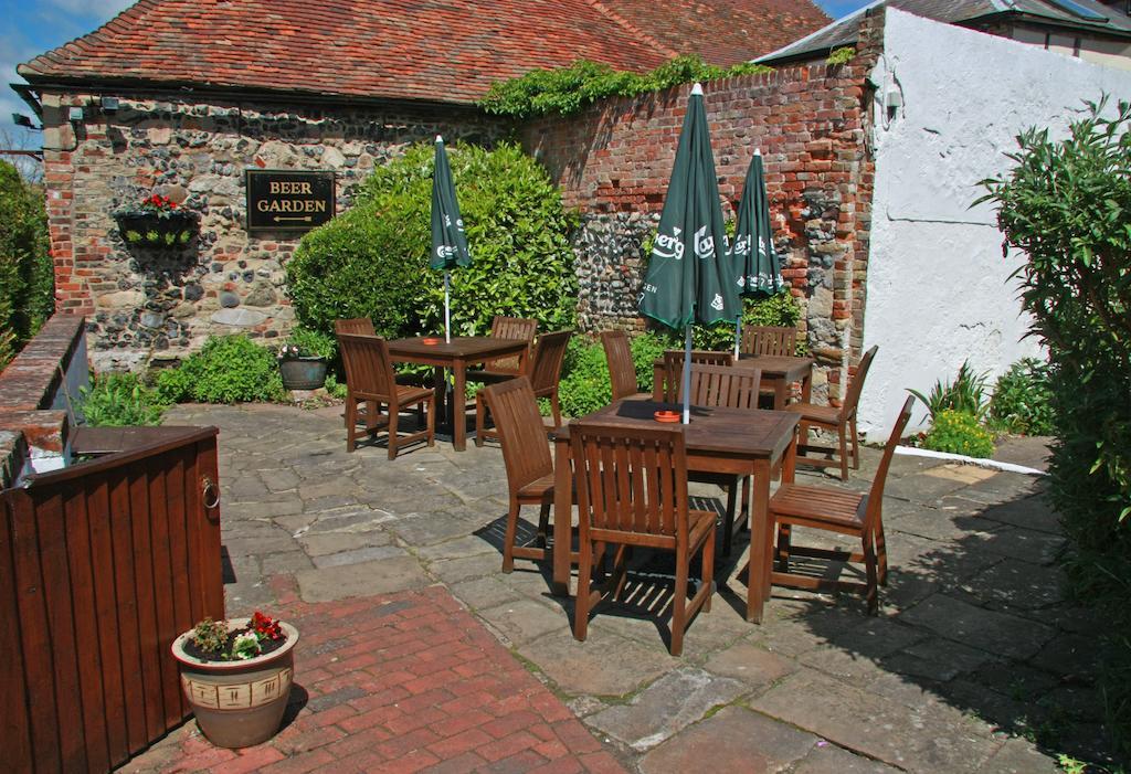 Kings Arms Hotel Сандуич Экстерьер фото